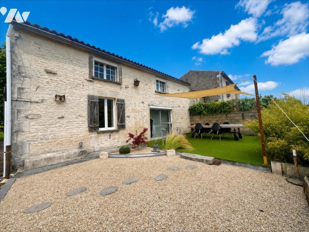 Maison 176m² — Rives-d'Autise