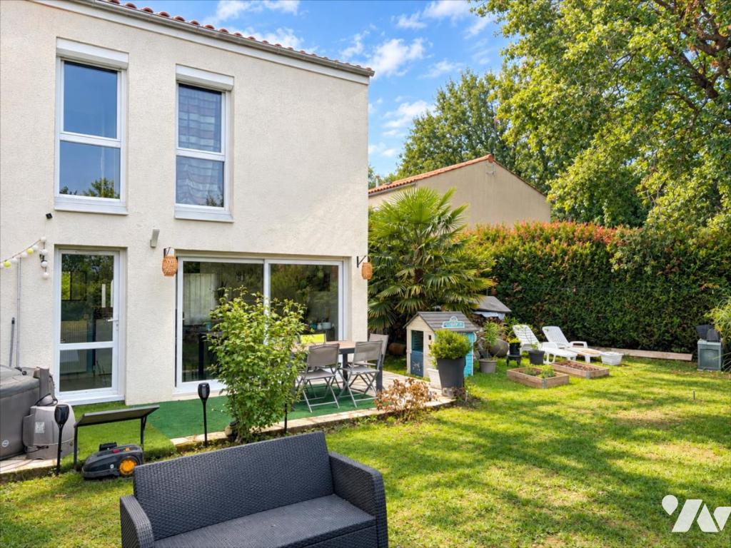 Maison 5 pièces 78 m² · à Saint-Benoît · 77,8 m² · 199 000 €
