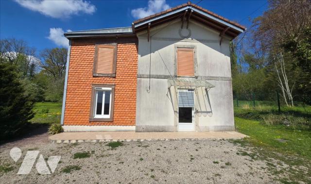 Maison 5 pièces 127 m² · à Neufchâteau · 127 m² · 140 000 €