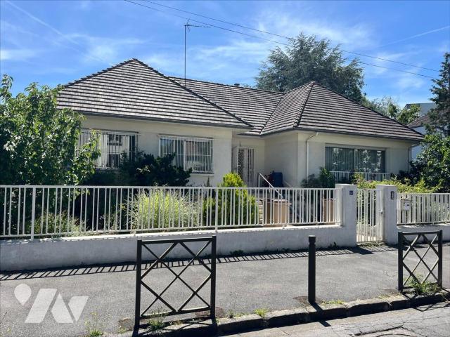 Maison 5 pièces 219 m² · à Livry-Gargan · 219 m² · 760 000 €