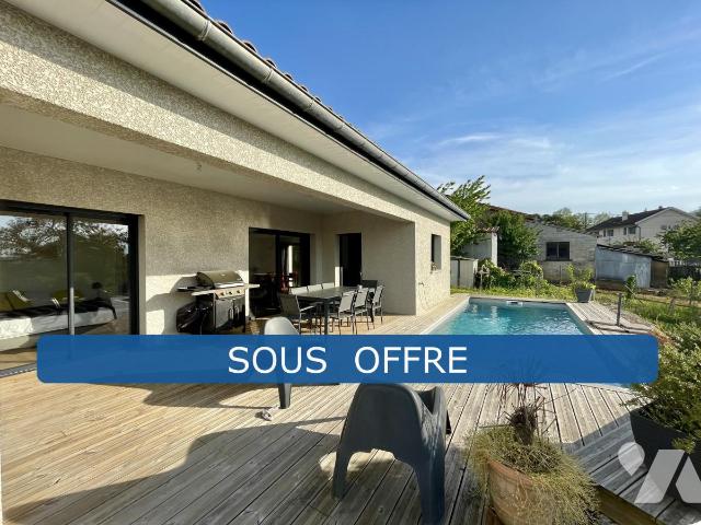 Maison 117m² — Douvres