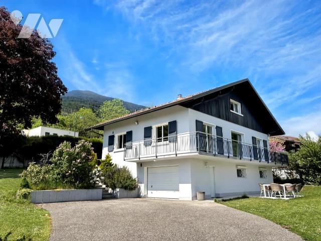 Maison 5 pièces 146 m² · à Échenevex · 146 m² · 795 000 €