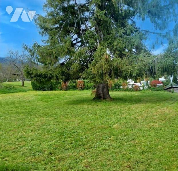 Terrain 476 m² · à Thoiry · 476 m² · 300 000 €