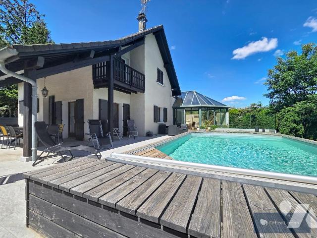 Maison 6 pièces 182 m² · à Prévessin-Moëns · 182,2 m² · 1 248 000 €