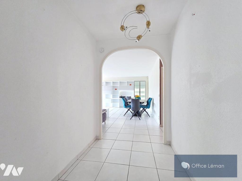 Appartement 135m² — Ferney-Voltaire