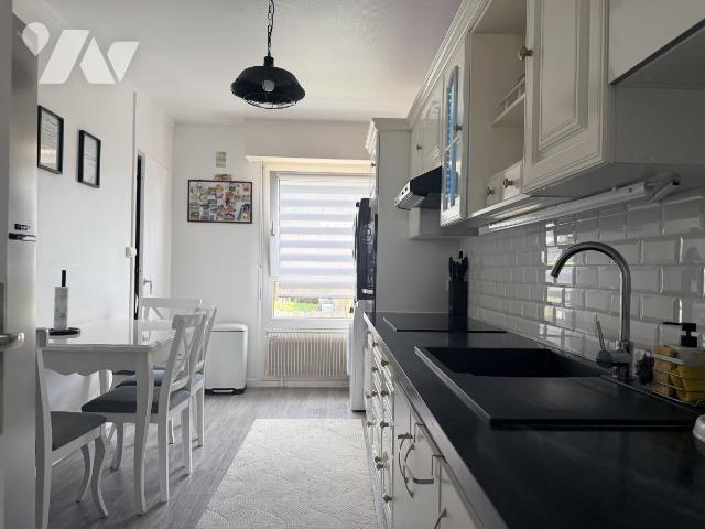 Appartement 3 pièces 83 m² · à Arbent · 82,7 m² · 115 000 €
