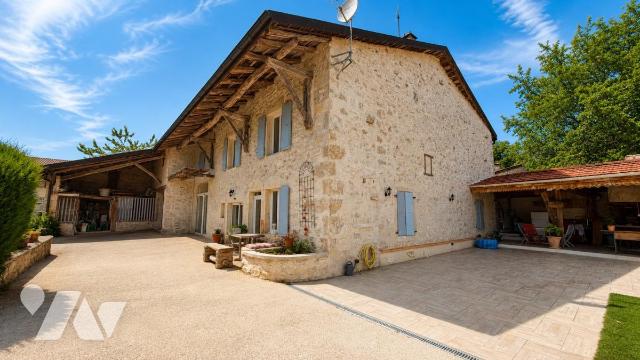 Maison 187m² — Ceignes