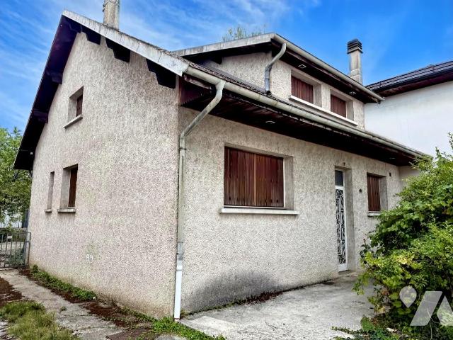 Maison 7 pièces 183 m² · à Oyonnax · 183 m² · 265 000 €