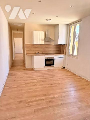 Appartement 2 pièces 46 m² · à Oyonnax · 46 m² · 470 €