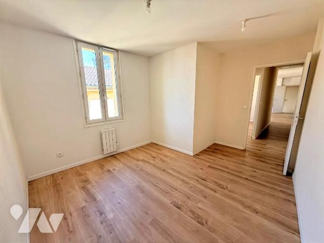Appartement 2 pièces 46 m² · à Oyonnax · 46 m² · 450 €/mois