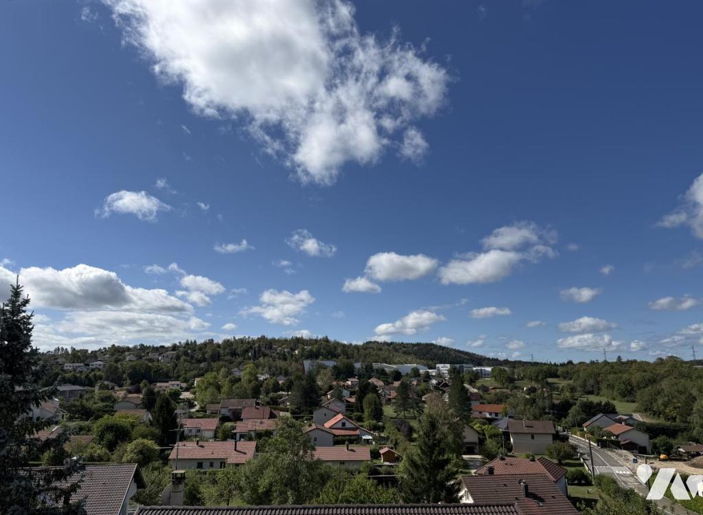 Appartement 4 pièces 116 m² · à Oyonnax · 115,6 m² · 295 000 €