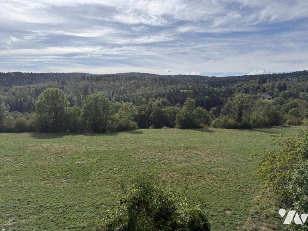 Maison 6 pièces 123 m² · à Échallon · 123,4 m² · 170 000 €