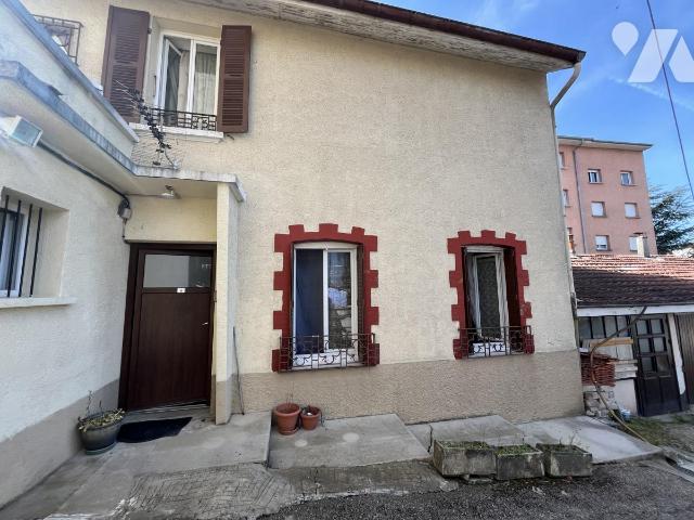 Maison 4 pièces 86 m² · à Oyonnax · 86 m² · 95 000 €