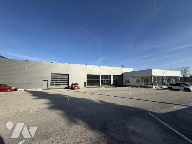 Vente - Local divers - OYONNAX - 700 m² - P01055-2614