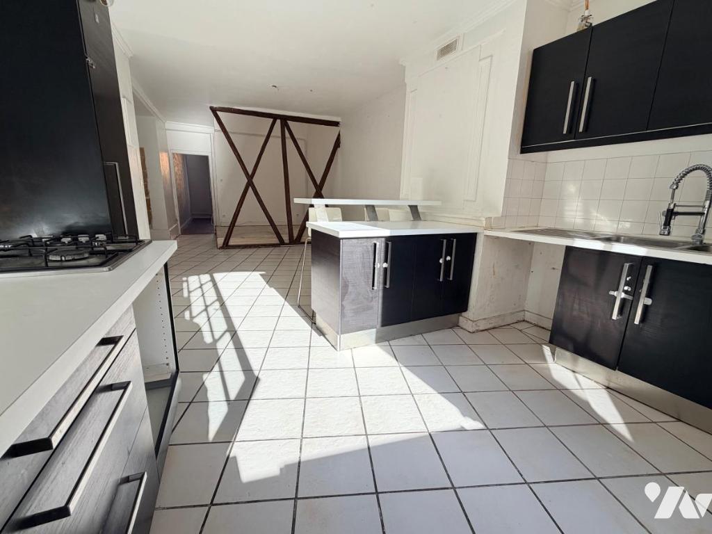 Appartement 3 pièces 95 m² · à Villefranche-sur-Saône · 95 m² · 170 000 €