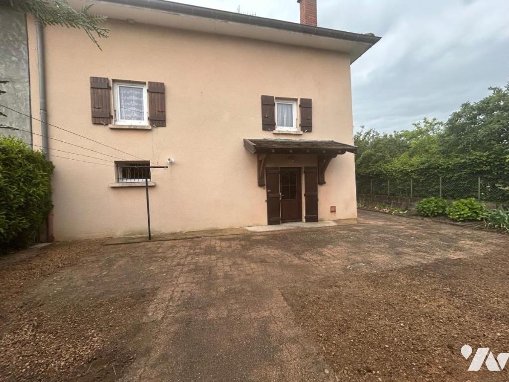 Appartement 2 pièces 70 m² · à Vonnas · 70 m² · 650 €