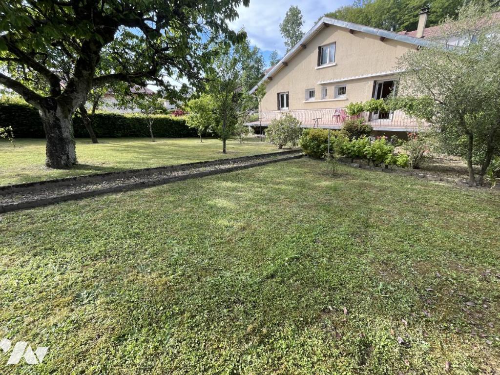 Maison 6 pièces 127 m² · à Meximieux · 127 m² · 315 000 €