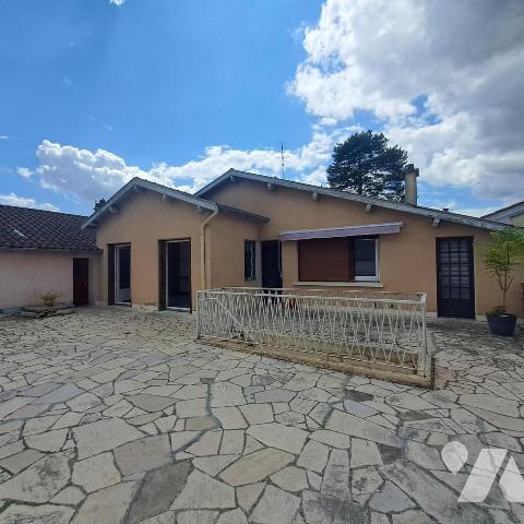 Vente - Appartement - MONTMERLE SUR SAONE - 98,79 m² - 5 pièces - 01078-229