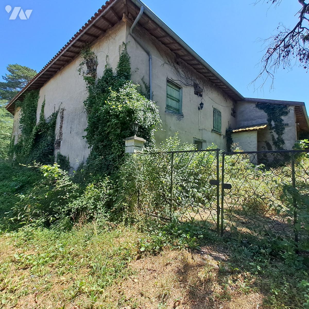 Maison 5 pièces 98 m² · à Mogneneins · 98 m² · 175 750 €