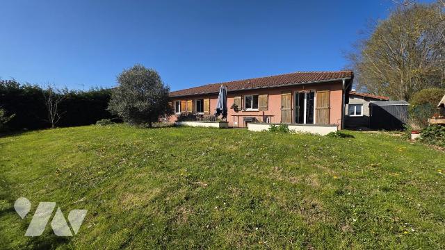 Maison 135m² — Neuville-les-Dames