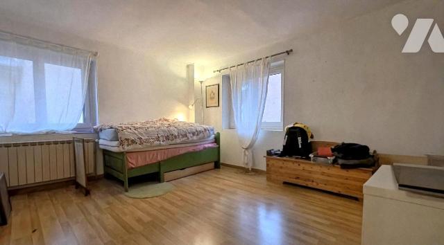 Maison 6 pièces 211 m² · à Francheville · 211 m² · 430 000 €
