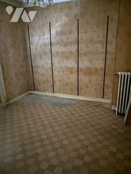 VENTE maison-LAON (02)