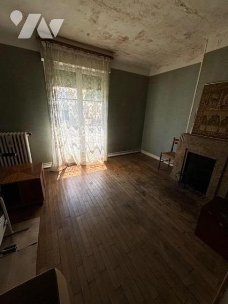 VENTE maison-LAON (02)