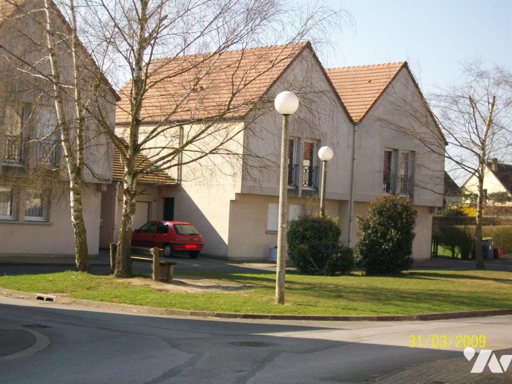 Maison 6 pièces 105 m² · à Vivaise · 105 m² · 750 €/mois