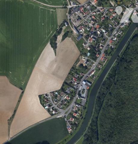 Terrain — Fontaine-lès-Clercs