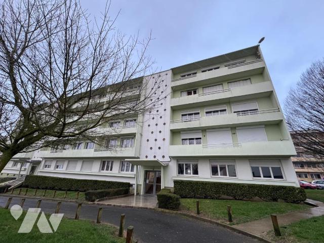 Appartement 3 pièces 65 m² · à Saint-Quentin · 65 m² · 52 000 €