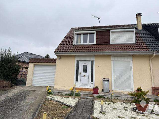 Maison 4 pièces 72 m² · à Saint-Quentin · 71,8 m² · 138 000 €