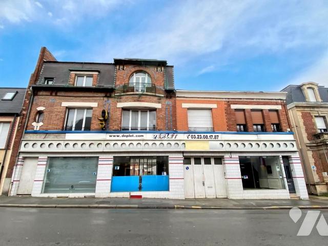 Maison 15 pièces 270 m² · à Saint-Quentin · 270 m² · 320 000 €