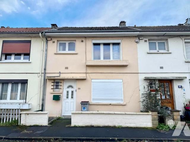 Maison 4 pièces 78 m² · à Saint-Quentin · 78 m² · 70 000 €