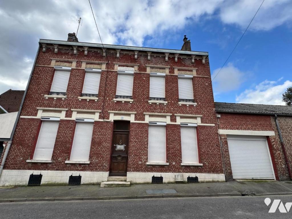 Maison 6 pièces 156 m² · à Saint-Quentin · 155,6 m² · 115 000 €