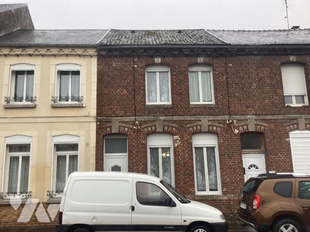 Maison 4 pièces 104 m² · à Bohain-en-Vermandois · 104 m² · 70 000 €