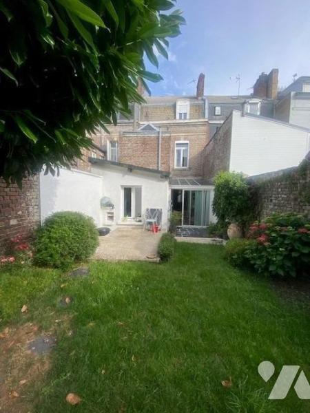 Maison 8 pièces 172 m² · à Saint-Quentin · 172 m² · 299 000 €