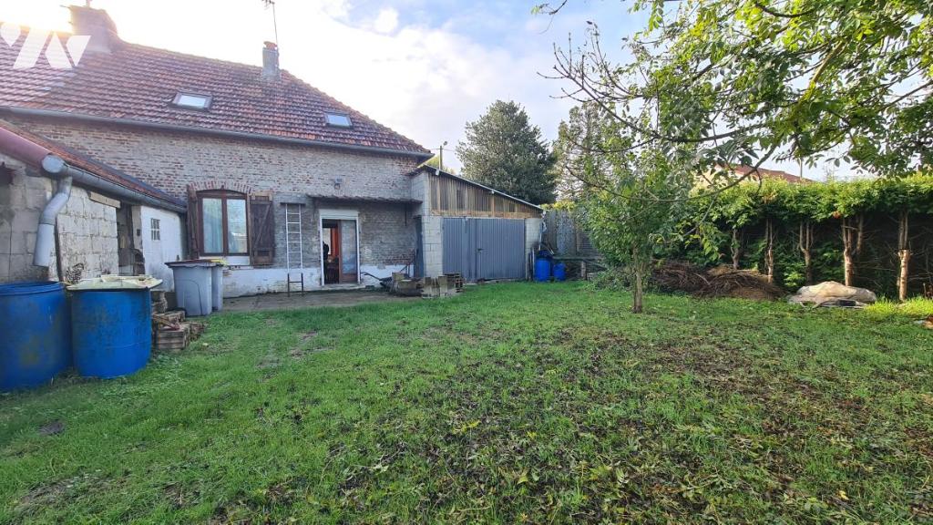 Maison 4 pièces 100 m² · à Clastres · 100 m² · 64 000 €