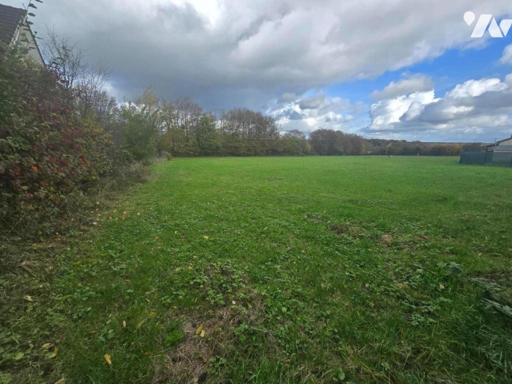 Terrain 3520 m² · à Mondrepuis · 3 520 m² · 30 000 €