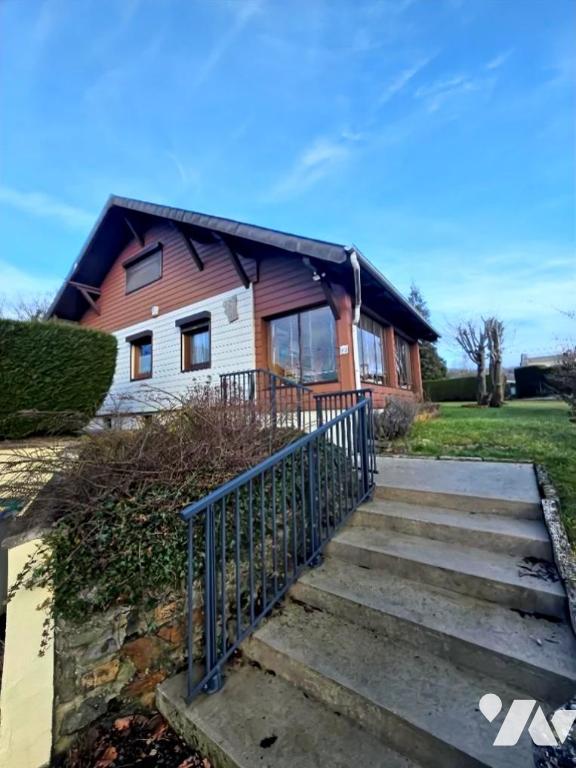 Maison 7 pièces 121 m² · à Hirson · 121,4 m² · 118 000 €