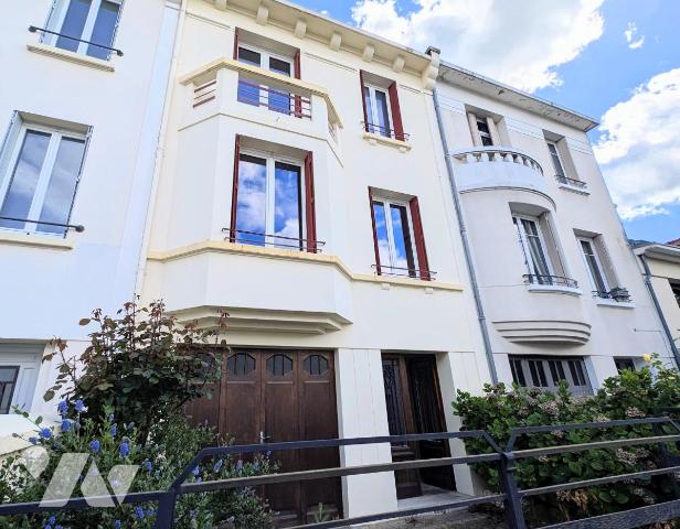 Maison 6 pièces 127 m² · à Vichy · 127 m² · 220 000 €