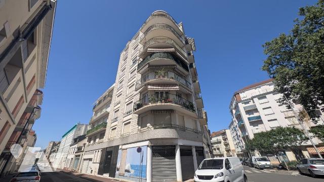 Appartement 2 pièces 56 m² · à Vichy · 56 m² · 75 000 €