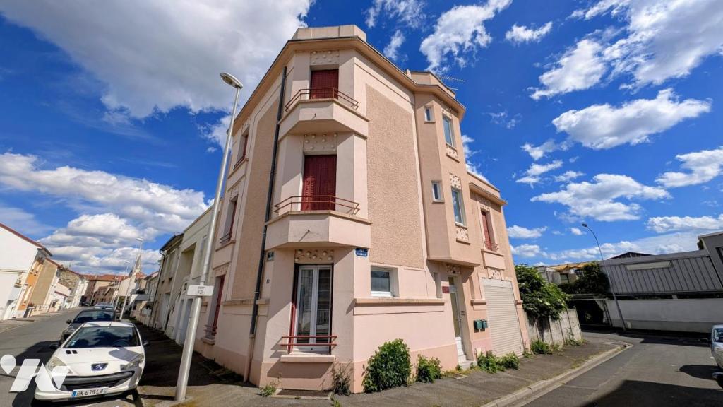Immeuble 2 pièces 164 m² · à Vichy · 164 m² · 215 000 €