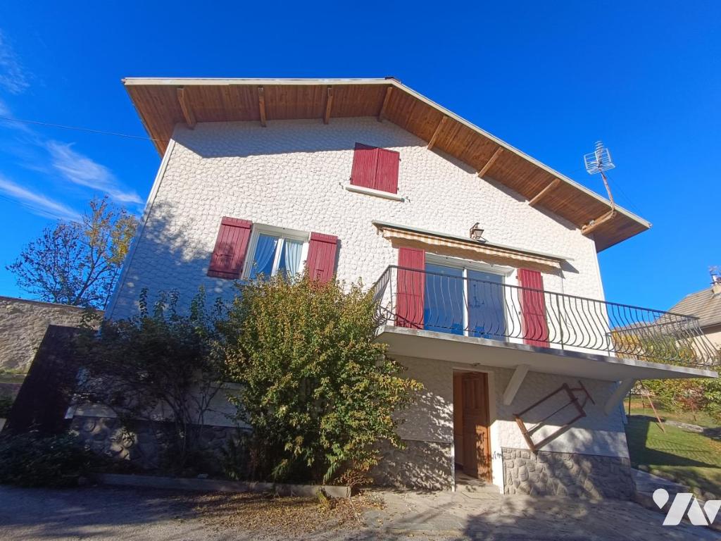 Maison 5 pièces 136 m² · à Seyne · 135,8 m² · 307 000 €