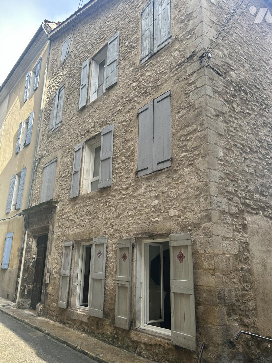 Appartement 2 pièces 63 m² · à Forcalquier · 63 m² · 80 000 €