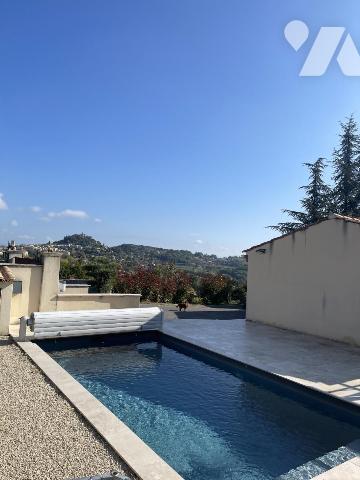 Maison 4 pièces 141 m² · à Forcalquier · 140,6 m² · 470 000 €