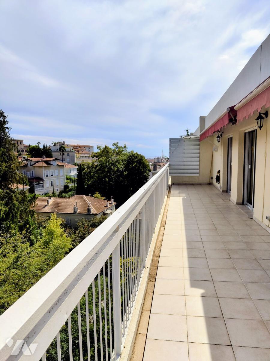 Appartement 3 pièces 67 m² · à Nice · 66,7 m² · 340 000 €