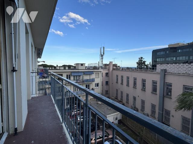 Appartement 3 pièces 60 m² · à Nice · 60,4 m² · 239 000 €