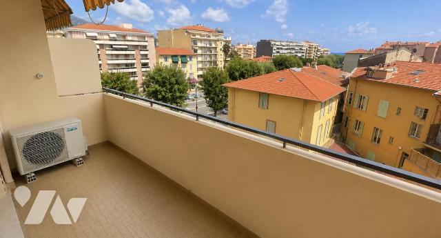 Appartement 2 pièces 55 m² · à Menton · 55 m² · 250 000 €