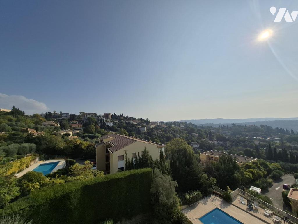 VENTE appartement-GRASSE (06)