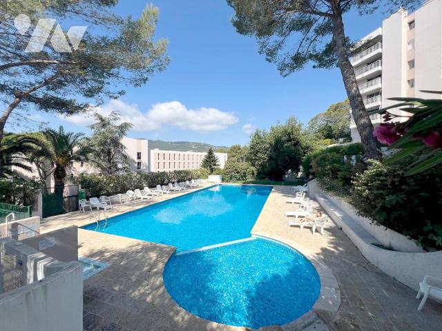 Appartement 2 pièces 61 m² · à Cannes · 60,7 m² · 210 300 €